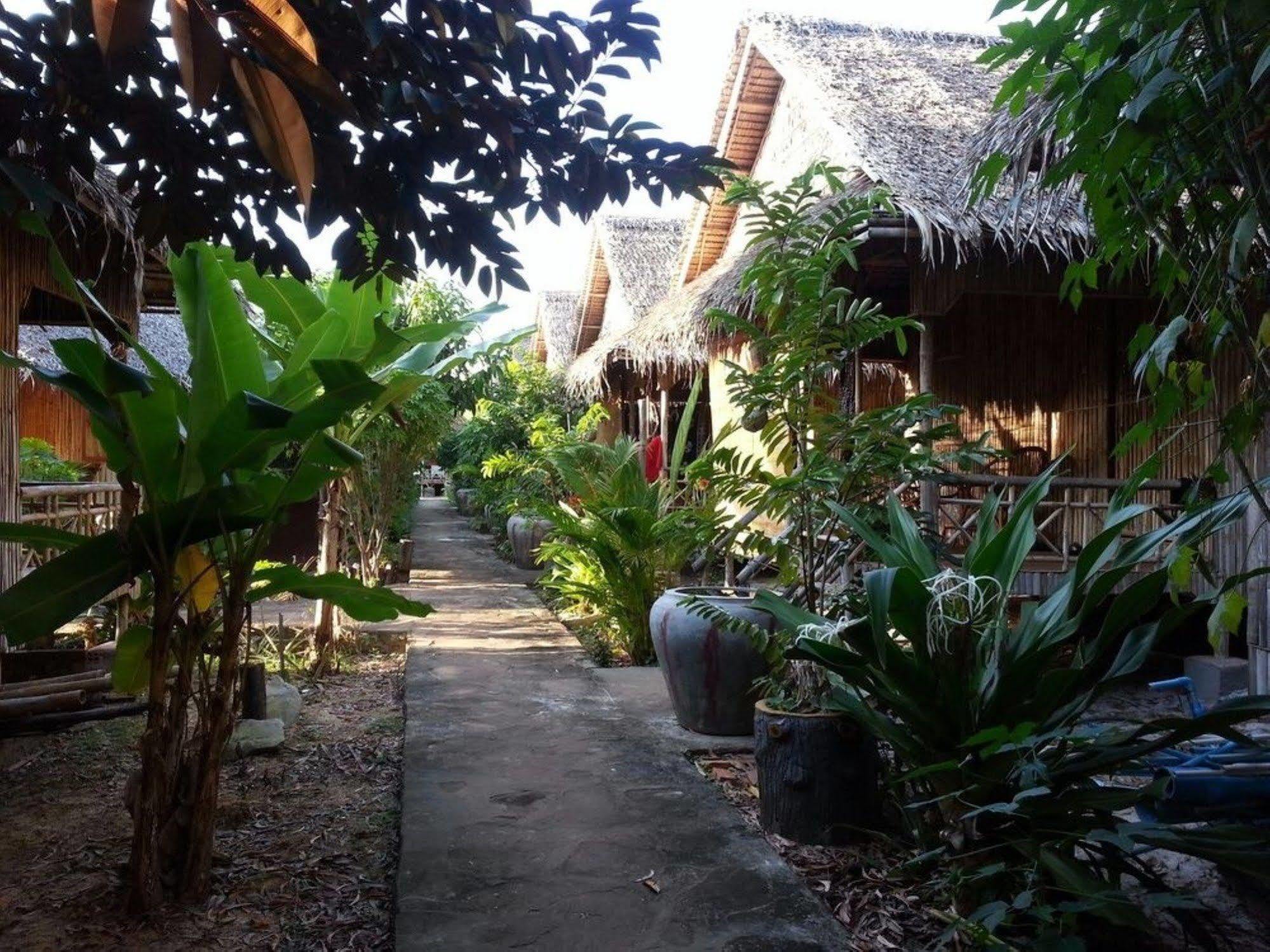 Otres Orchid Beach Resort Sihanoukville Kültér fotó